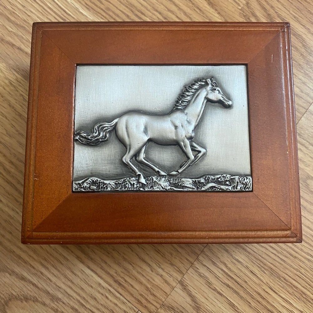 Vintage horse trinket box